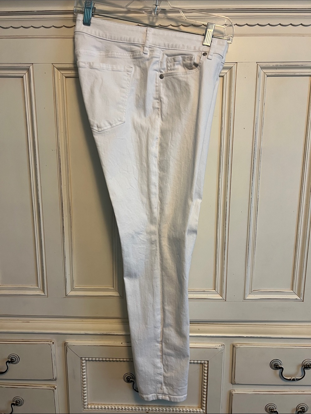 LOFT White Slim Straight Jeans